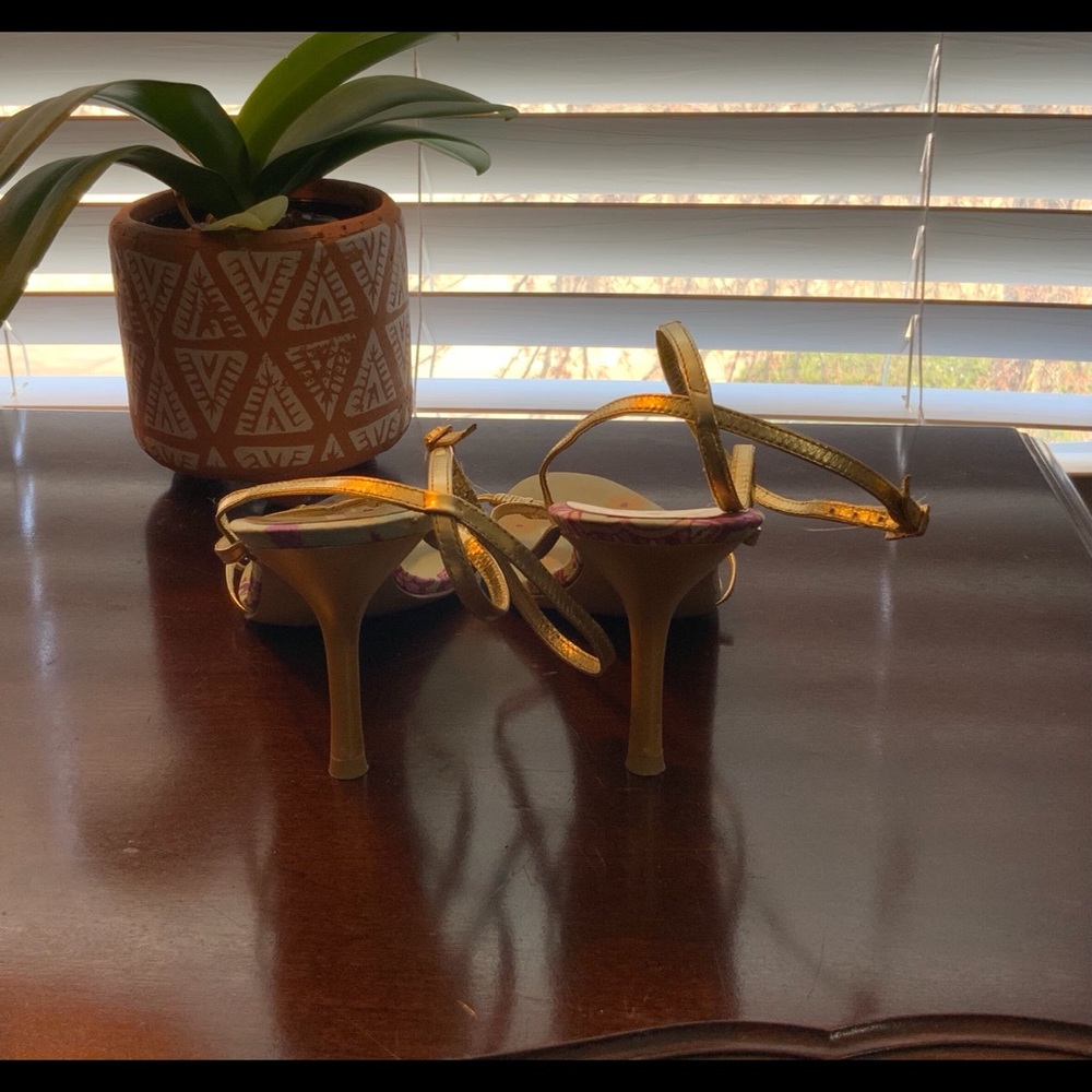 Nine West Floral Heels - Picture 6 of 11